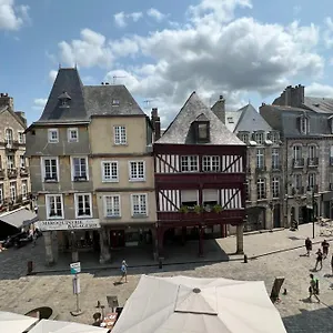 Eglantine 14 Centre Historique De Dinan